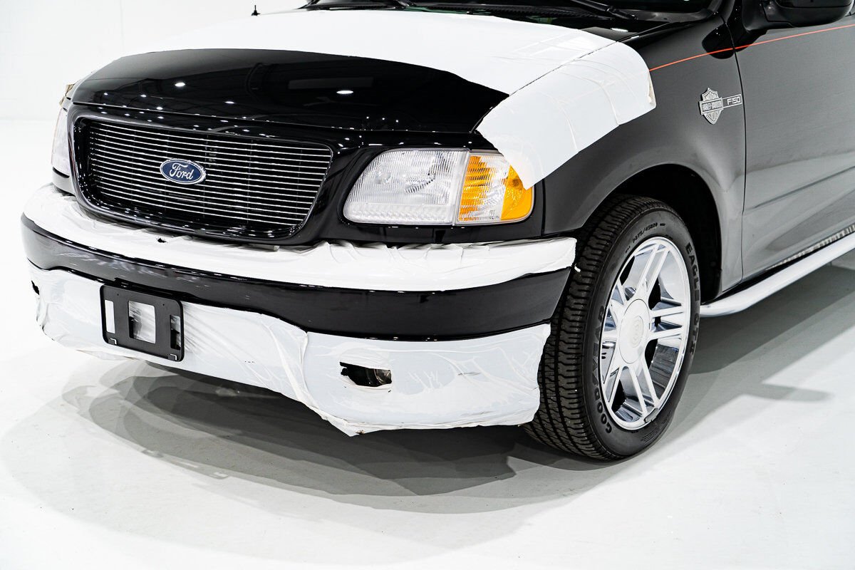 2000 Ford F-150 Harley Davidson Edition In Delivery Packaging Black Montreal - photo #53