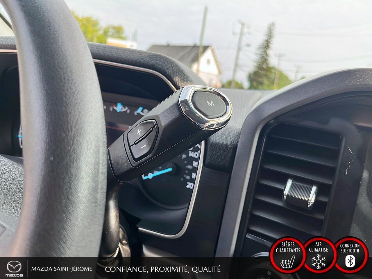 Ford F-150 XLT SUPERCREW | 4X4 | GROUPE REMORQUAGE | 3.5L ECOBOOST | 2023 Blanc Saint-Jérôme - photo #19