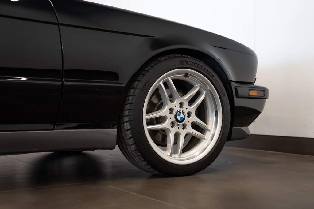 1991 BMW 5 Series Black Montreal - photo #11