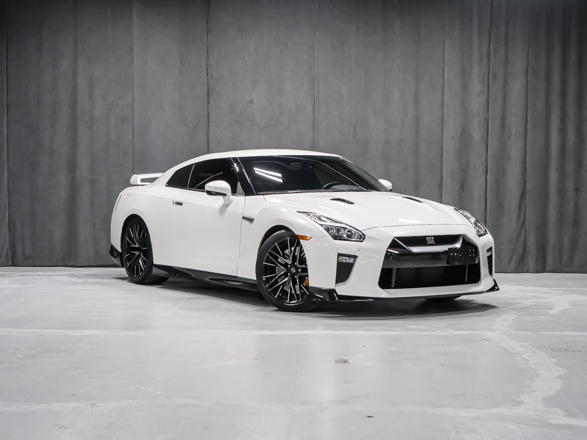 Nissan GT-R PREMIUM 2023 Blanc Montréal - photo #3