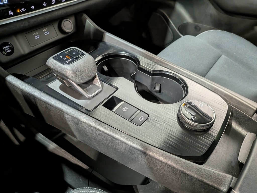 2024 Nissan Rogue AWD S Grey Val-David - photo #28