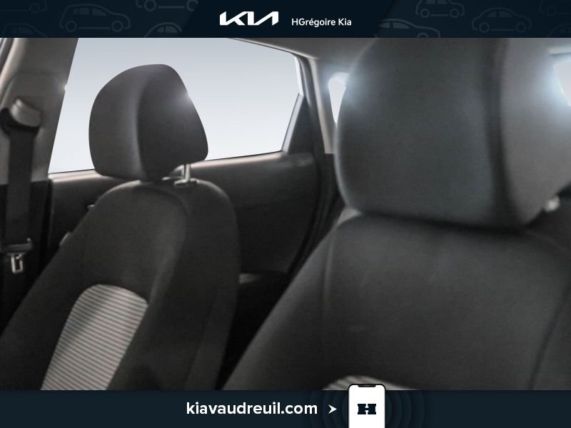 Hyundai Kona KA8114 | 2.0L Preferred TA 2021 Argent Laval - photo #8