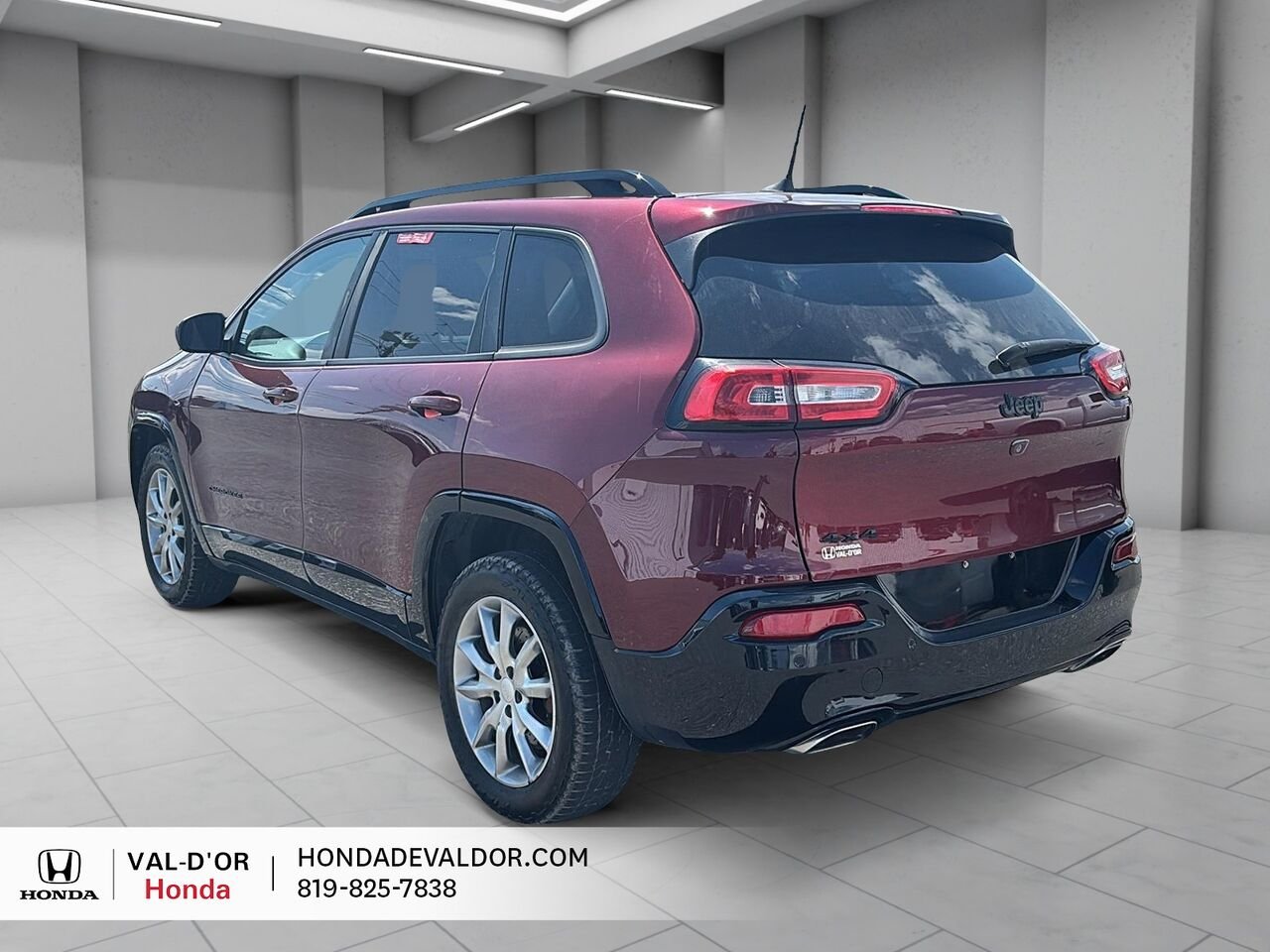 2018 Jeep Cherokee North édition spéciale 4x4 *Disponibilité limitée* Red Val-d'Or - photo #3