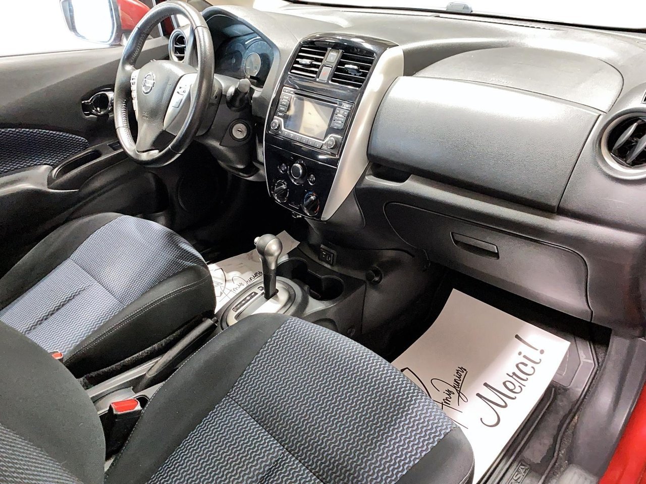 Nissan Versa Note NIV 3N1CE2CP7JL362949 2018 Rouge Chicoutimi - photo #19