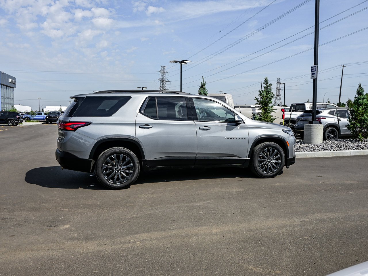 2023 Chevrolet Traverse AWD 4dr RS Grey Sherwood Park - photo #14