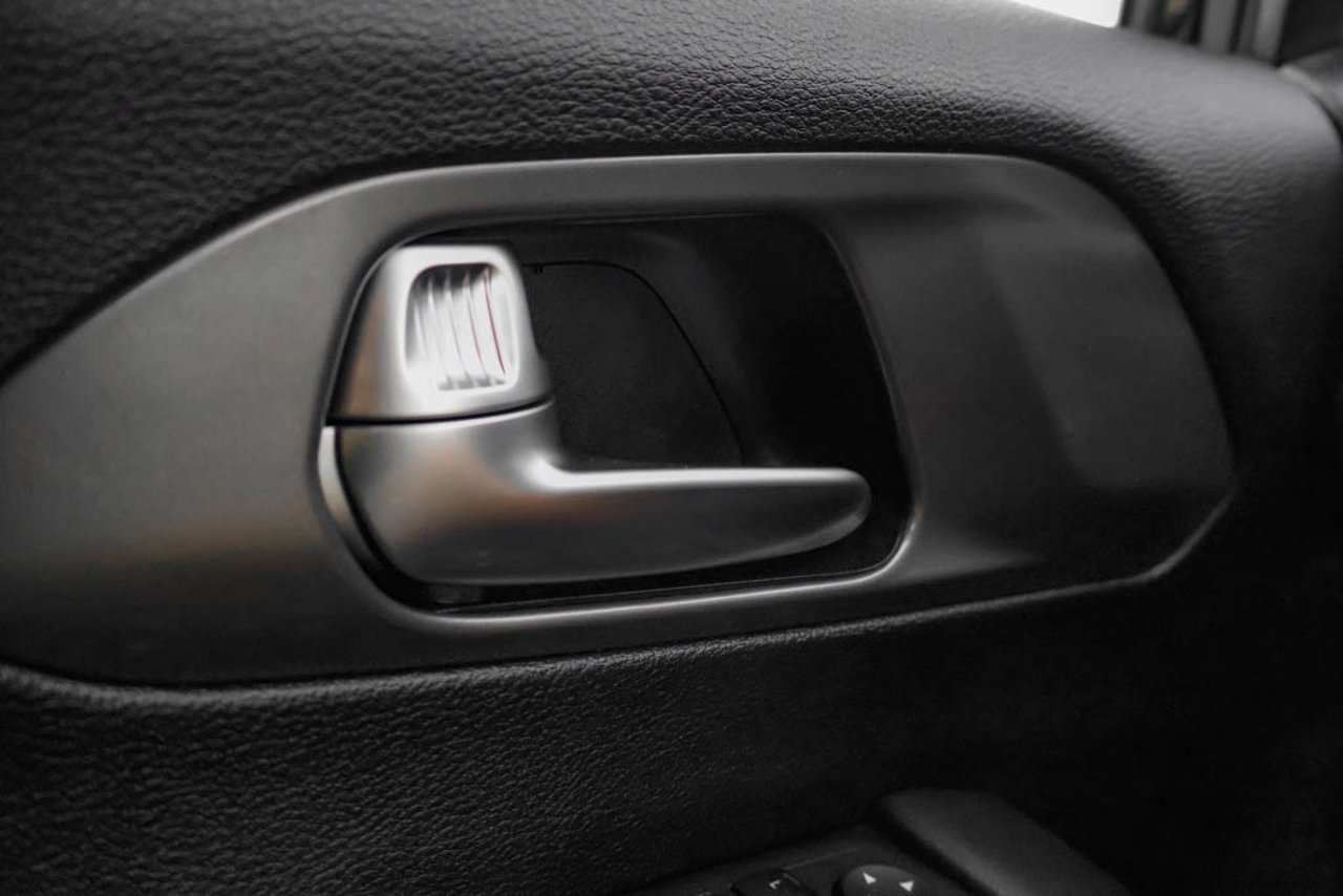 2025 Chrysler Grand Caravan SXT 2WD Black Sherwood Park - photo #16