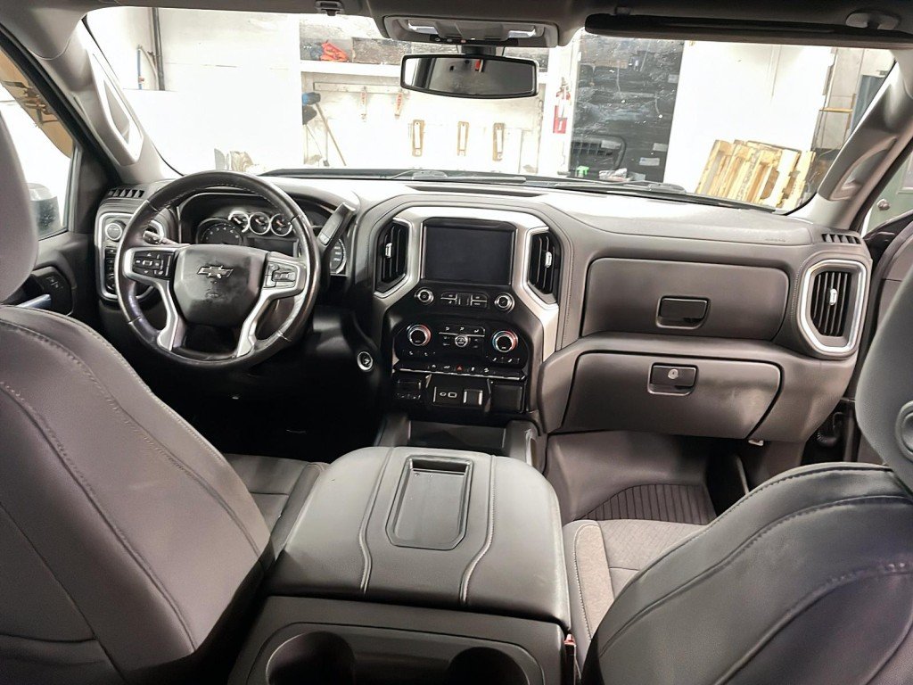 Chevrolet Silverado 1500 2021 Noir Amos - photo #16