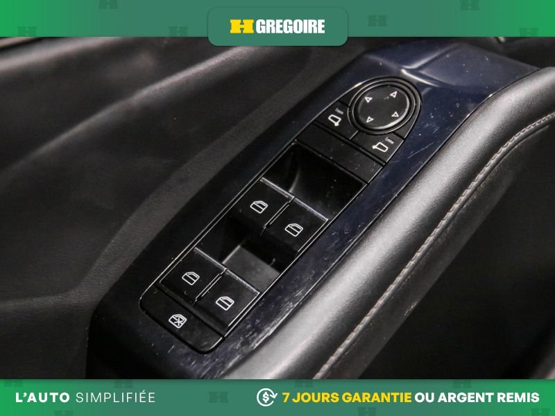 2019 Mazda 3 Grey Laval - photo #13