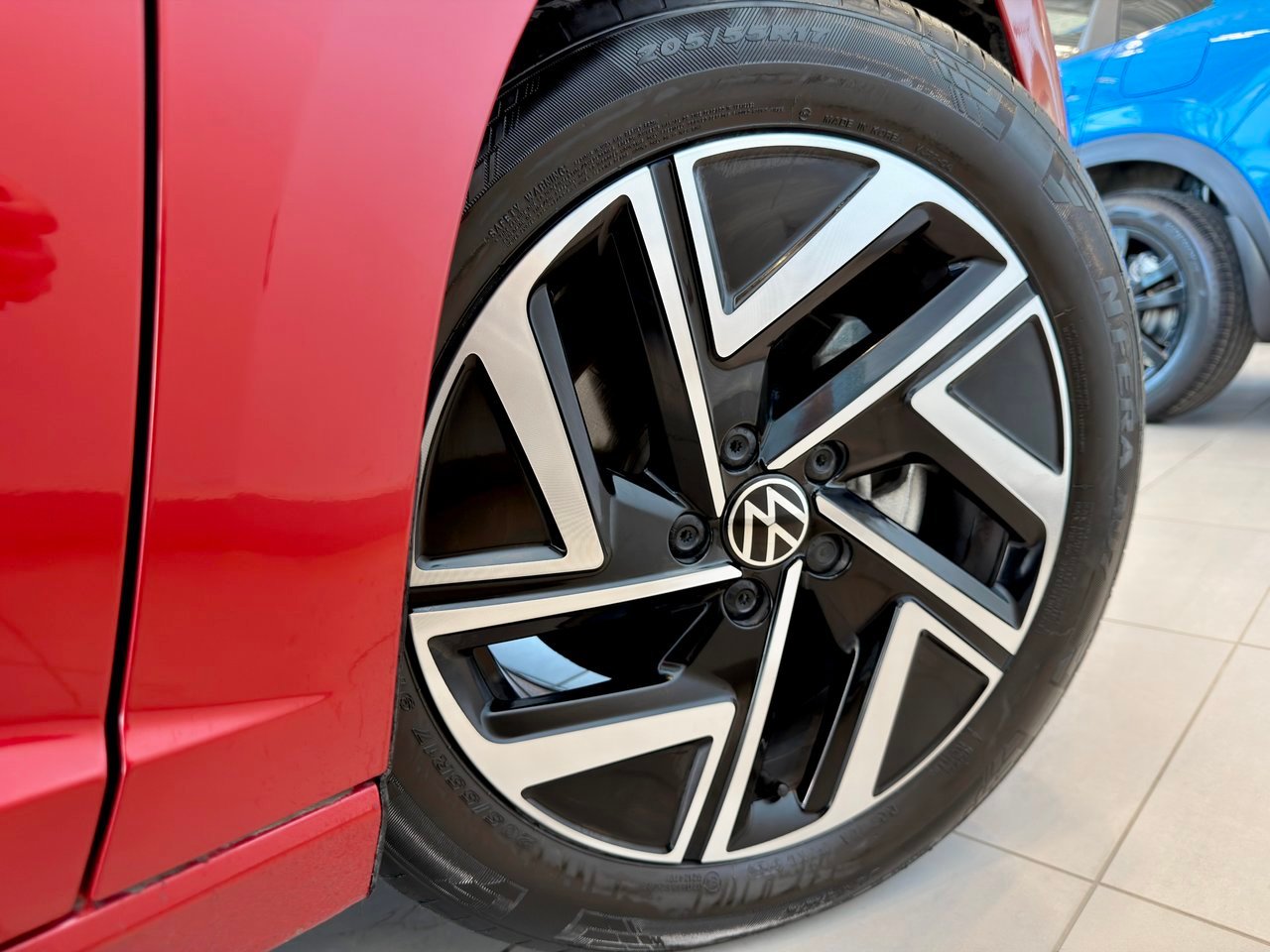 2024 Volkswagen Jetta Red Notre-Dame-des-Prairies - photo #11