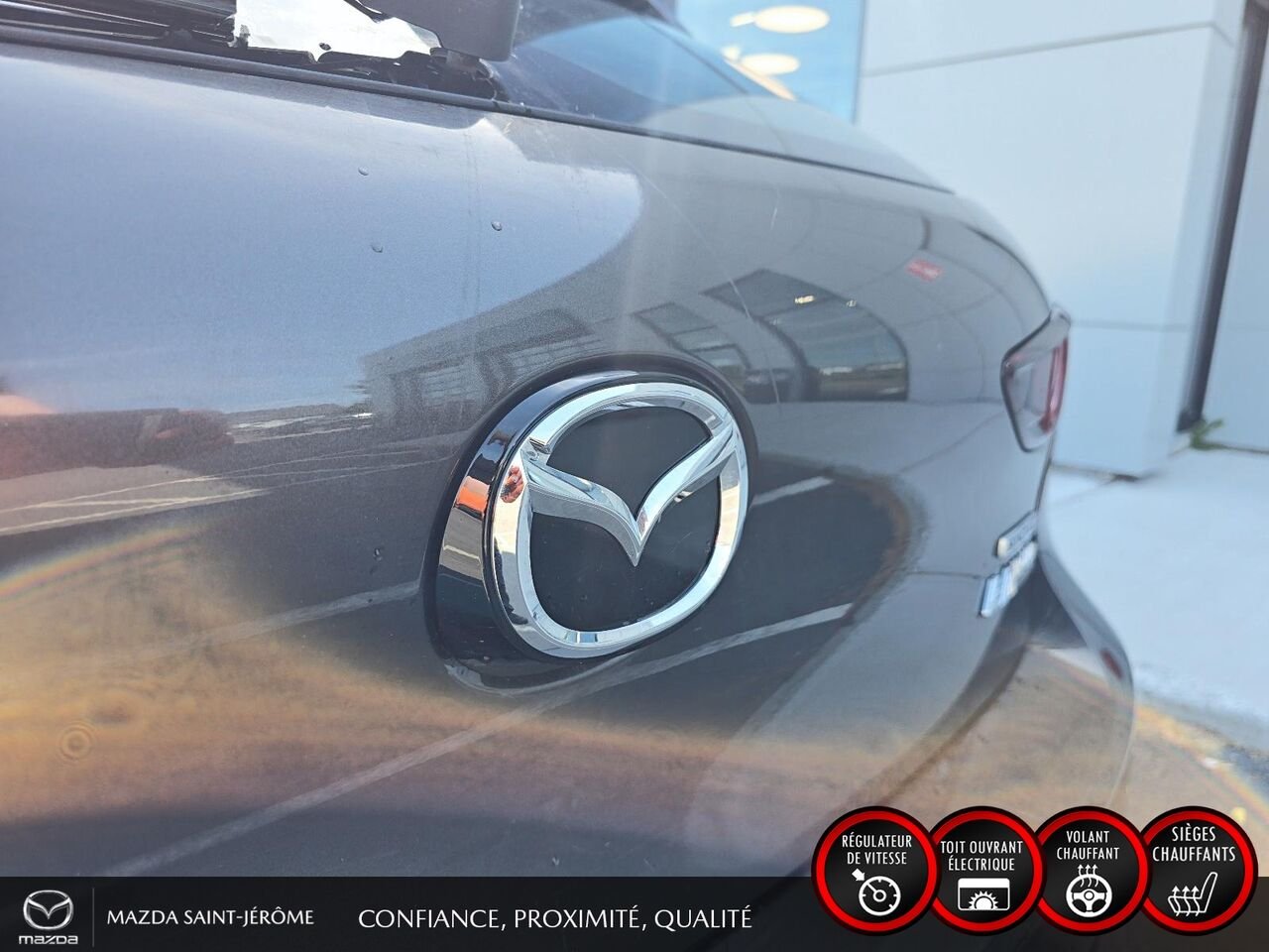 Mazda Mazda3 Sport GT | TOIT OUVRANT | CUIR | AUTOMATIQUE 2020 Gris Saint-Jérôme - photo #7
