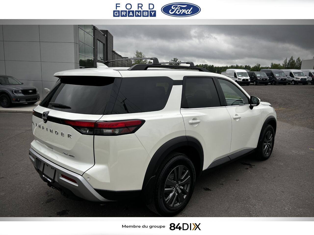 Nissan Pathfinder 2024