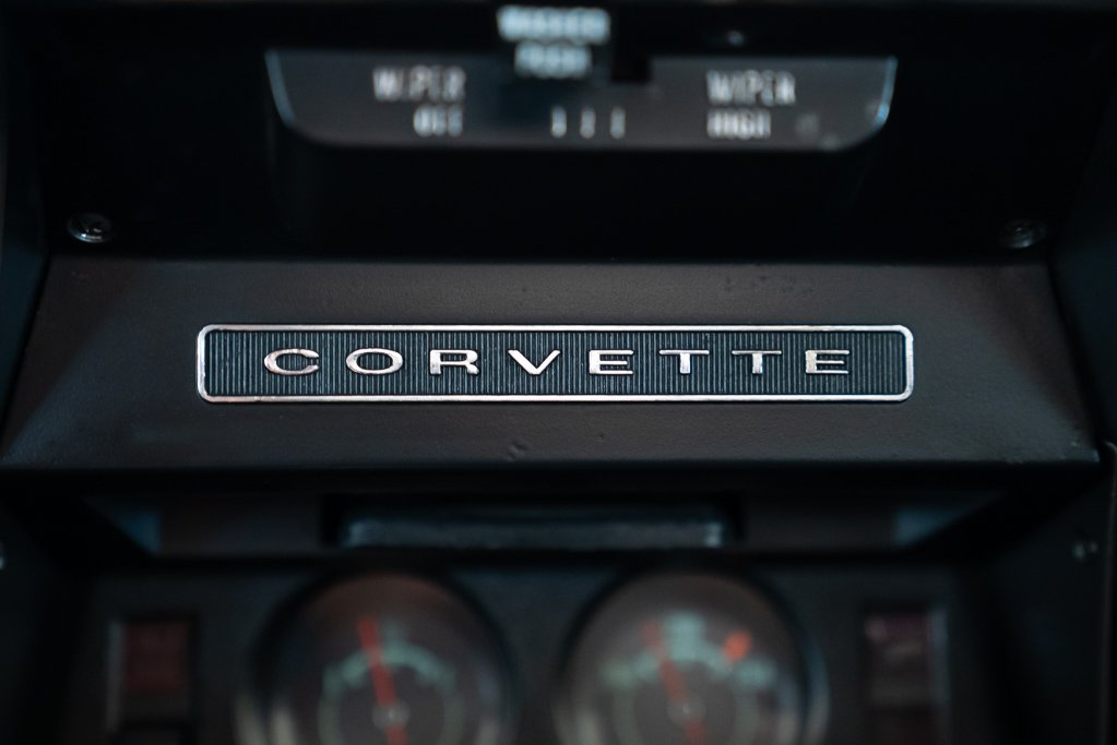 1970 Chevrolet Corvette Blue Montreal - photo #18