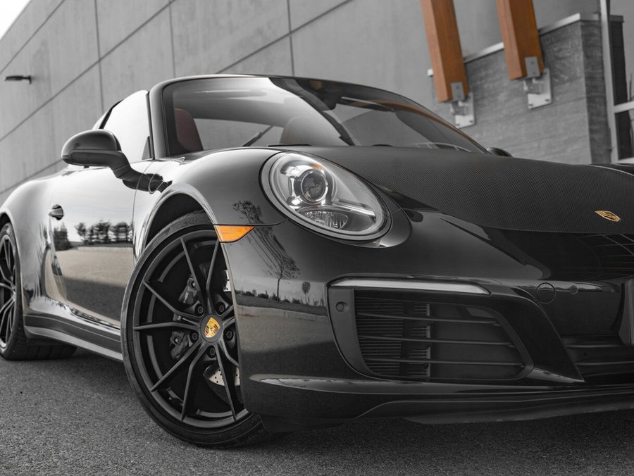 2018 Porsche 911 2018 Black