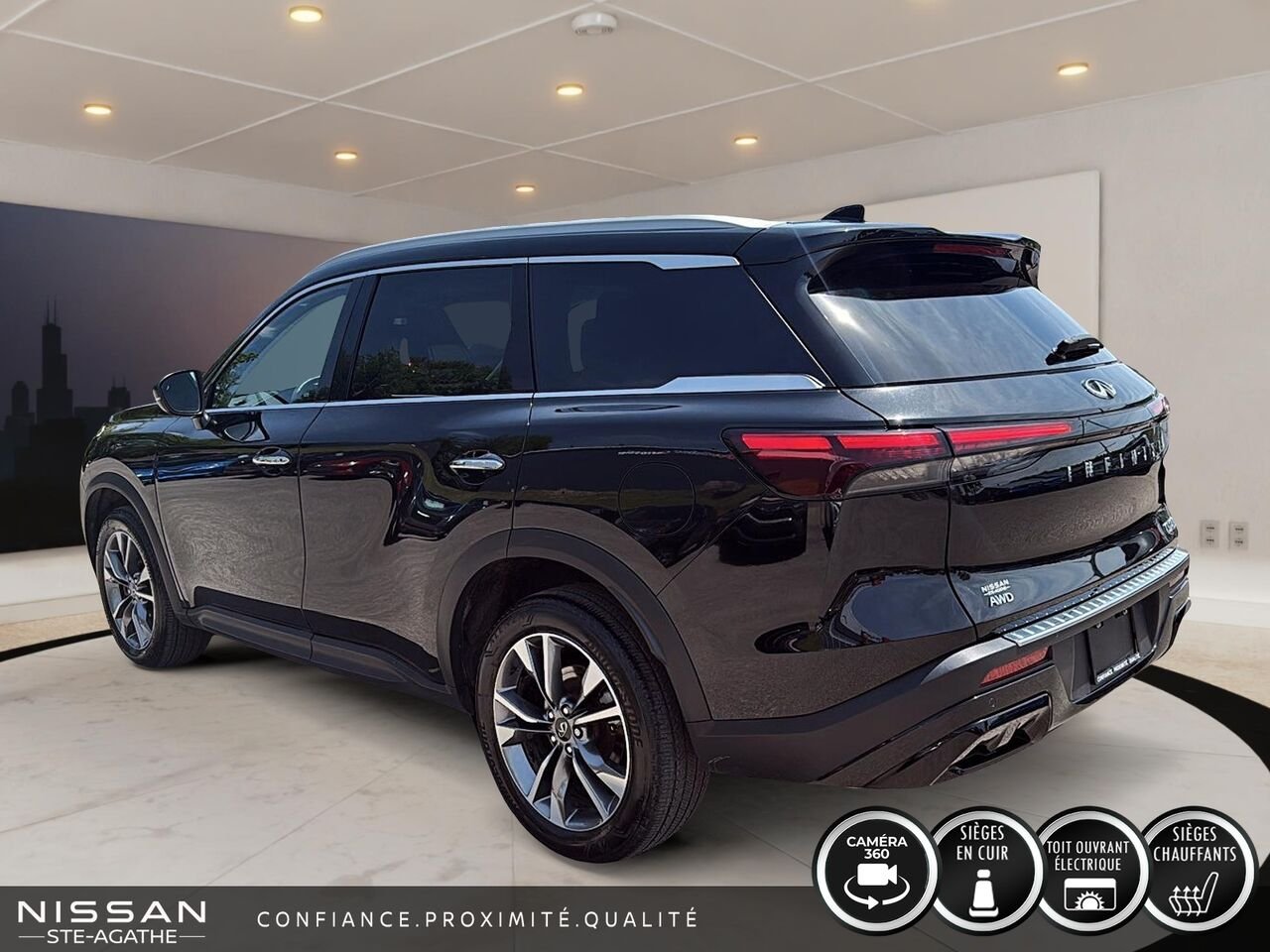 2024 INFINITI QX60 LUXE | AWD | TOIT PANORAMIQUE | 7 PLACES | Black Saint-Jérôme - photo #4