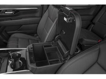 Chevrolet Suburban RST