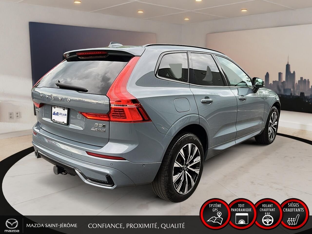 Volvo XC60 B5 PLUS DARK THEME | AWD | CAMÉRA 360 | TOIT PANO | 2024 Gris Saint-Jérôme - photo #5
