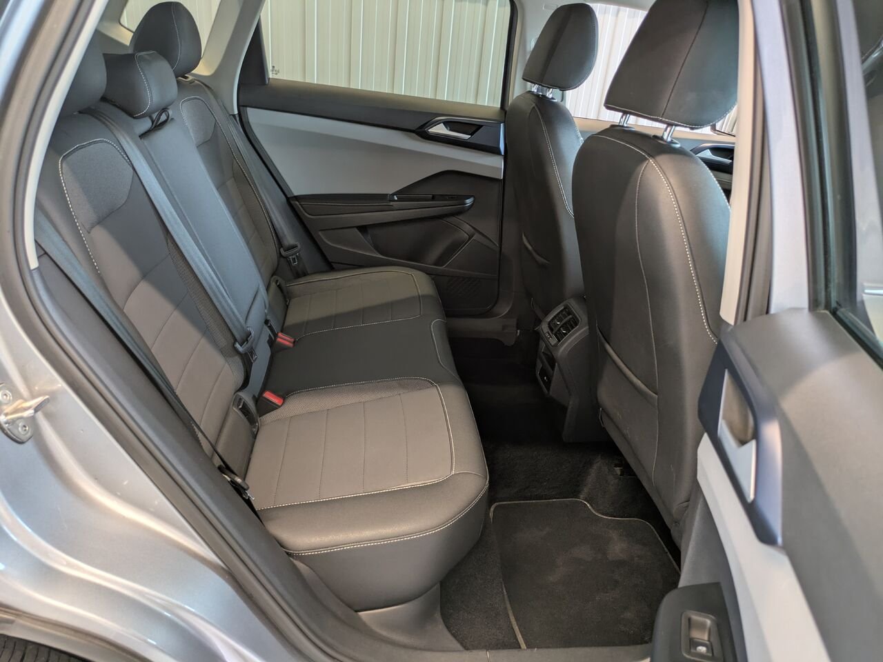 2024 Volkswagen Taos Grey Gatineau - photo #17