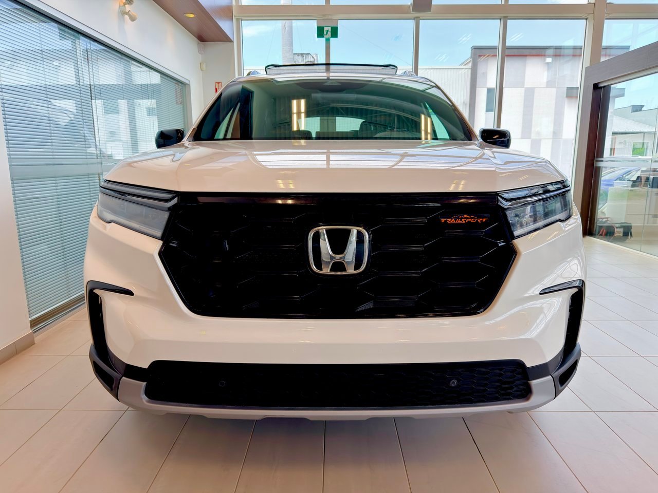 Honda Pilot 2023 Blanc Notre-Dame-des-Prairies - photo #5