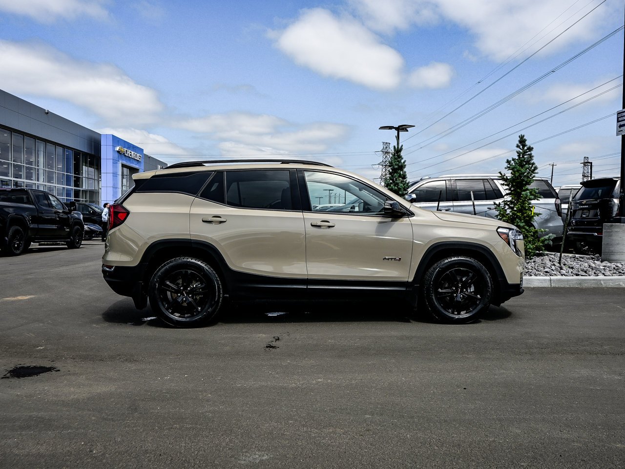 2022 GMC Terrain AWD 4dr AT4 Beige Sherwood Park - photo #15