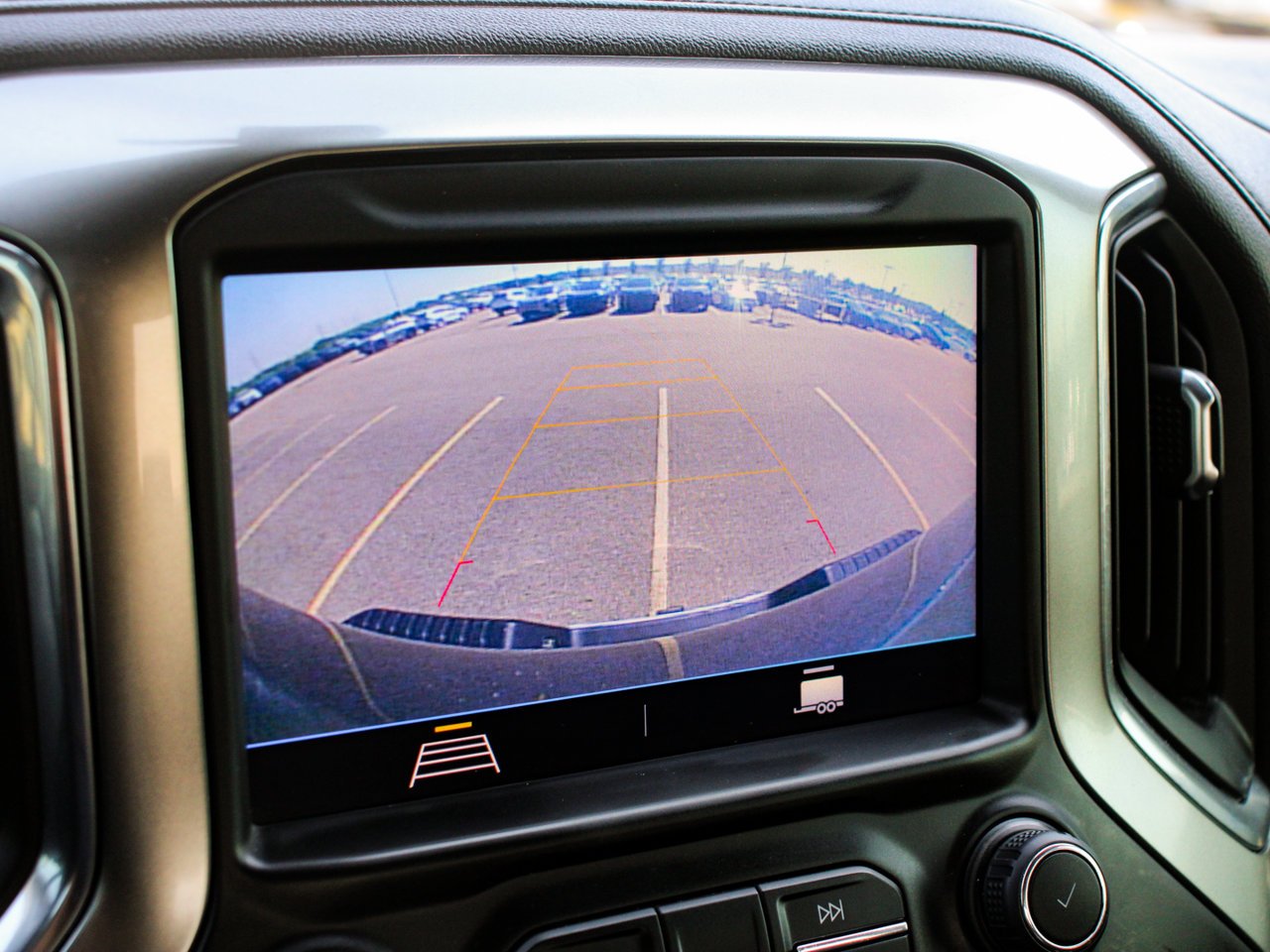 2022 Chevrolet Silverado 2500HD 4WD Crew Cab 159 LT Blue Sherwood Park - photo #22
