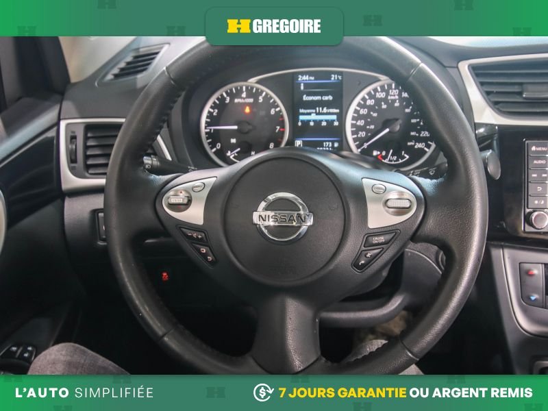 2019 Nissan Sentra Grey Laval - photo #17