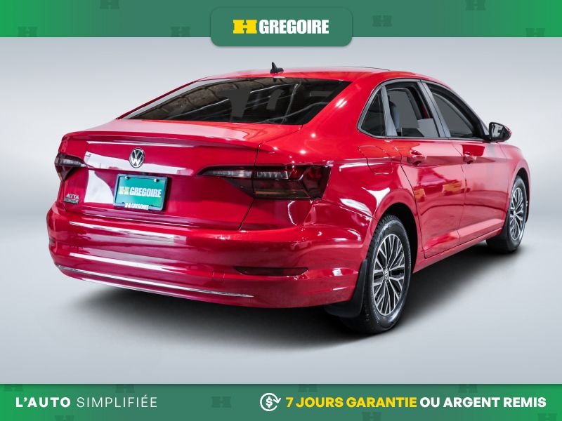 2019 Volkswagen Jetta Red Laval - photo #8