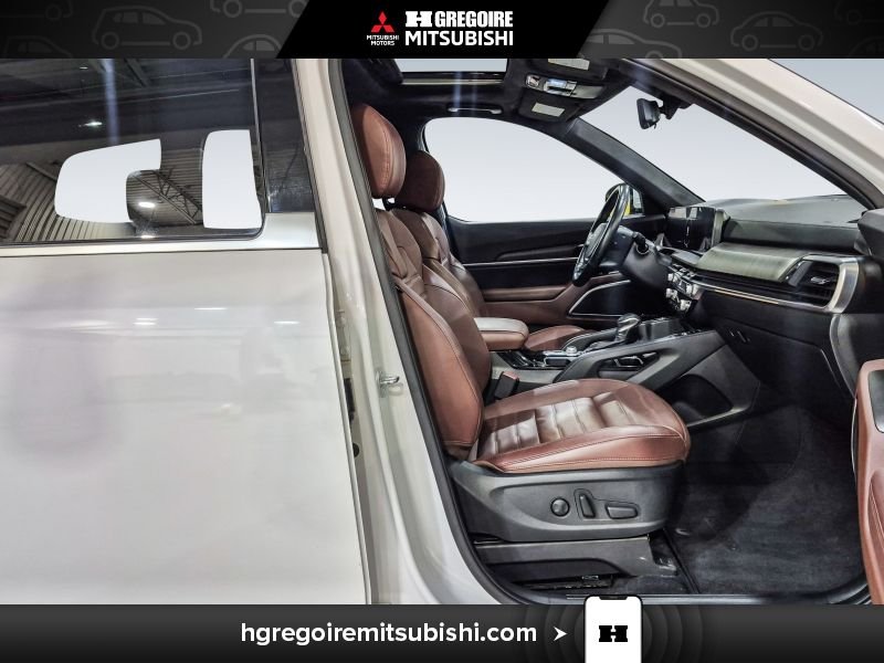 Kia Telluride MH4495 | SX Limited * AWD * Cuir * Carplay * Mags * Toit 2023 Blanc Laval - photo #16