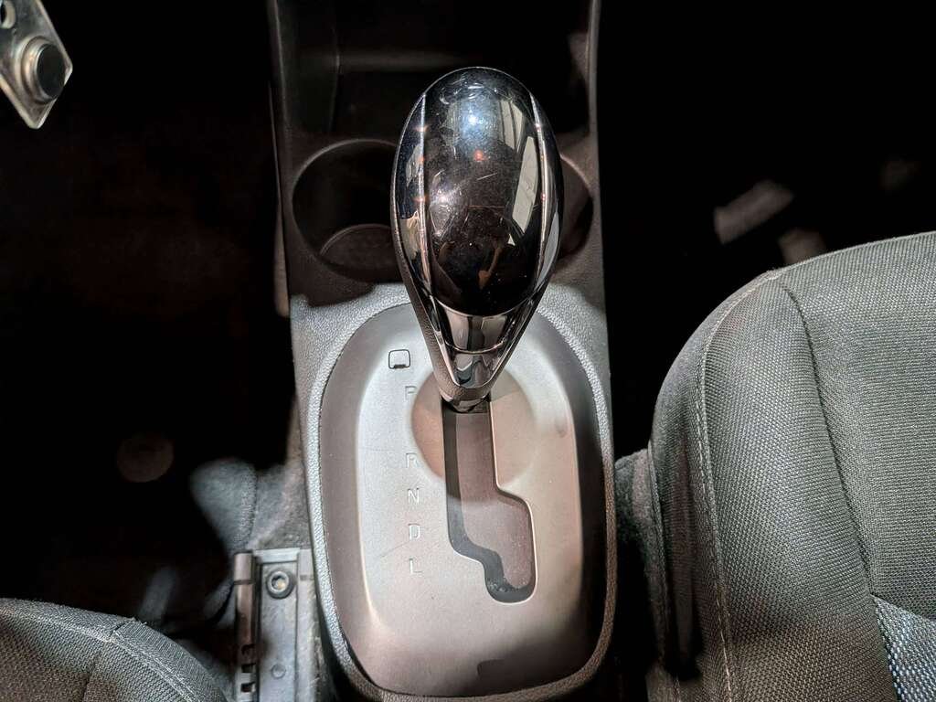 Chevrolet Spark 2019 Blanc Val-David - photo #23