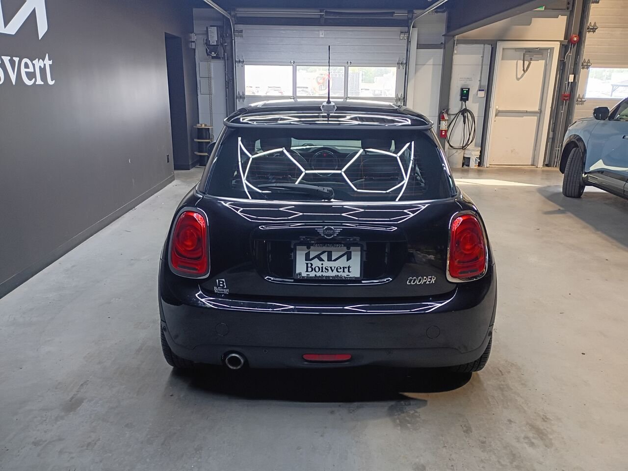 2019 MINI 3 portes Black Blainville - photo #8