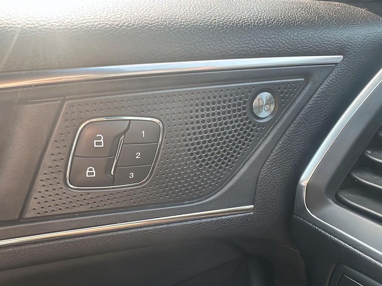 Ford Edge 2020 Bleu Rouyn-Noranda - photo #18