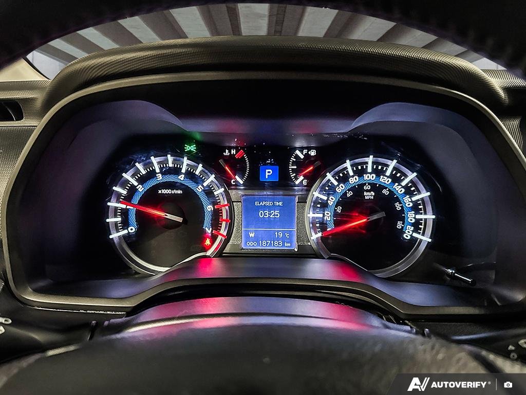 2019 Toyota 4Runner 2600954A | 4WD Blue Edmonton - photo #13