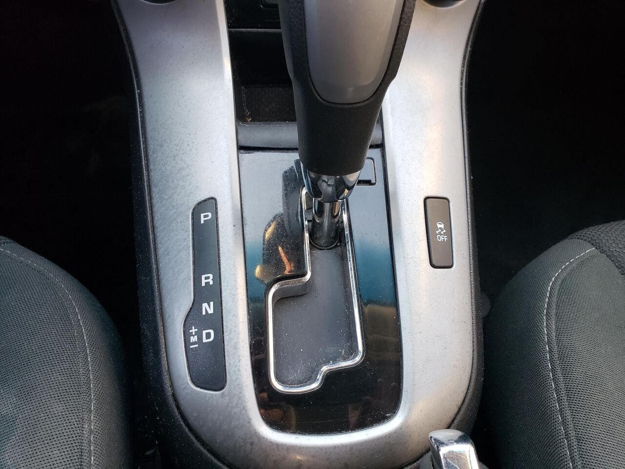 2012 Chevrolet Cruze Orange  - photo #10