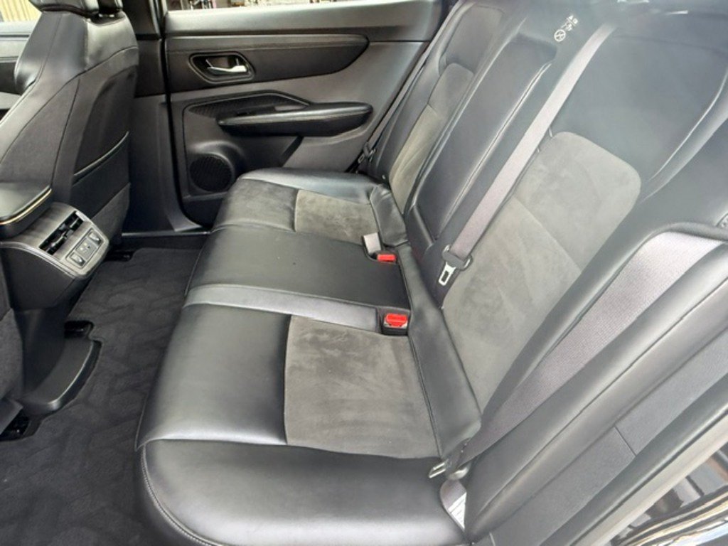2024 Nissan Ariya Black Saint-Basile-le-Grand - photo #17