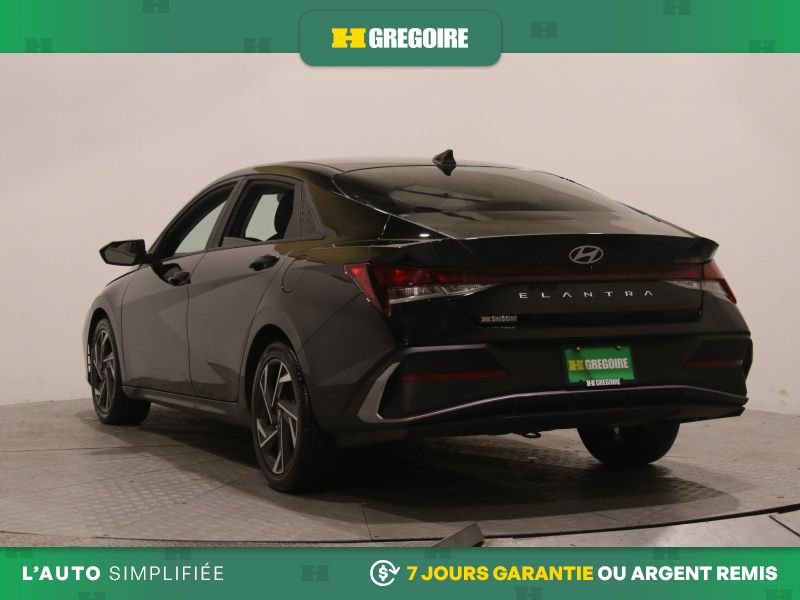 2024 Hyundai Elantra Black Laval - photo #5