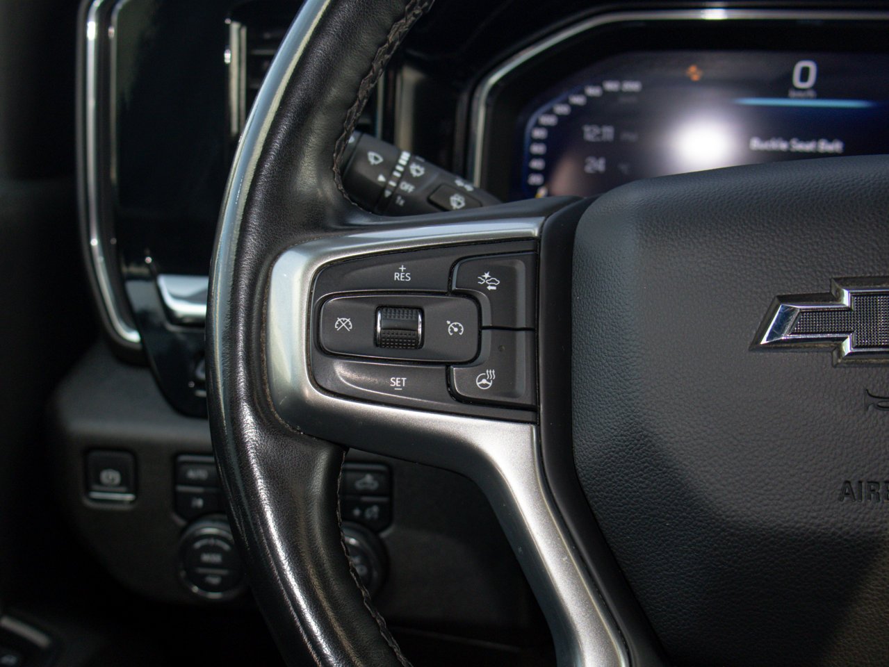 2024 Chevrolet Silverado 2500HD 4WD Crew Cab 159 LTZ Black Sherwood Park - photo #23