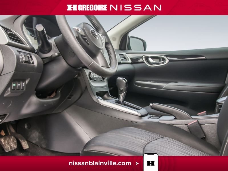 Nissan Sentra 2017 Blanc Laval - photo #11