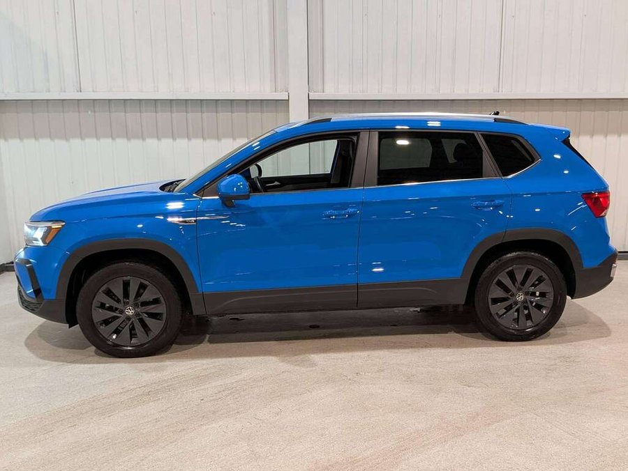 2022 Volkswagen Taos Blue