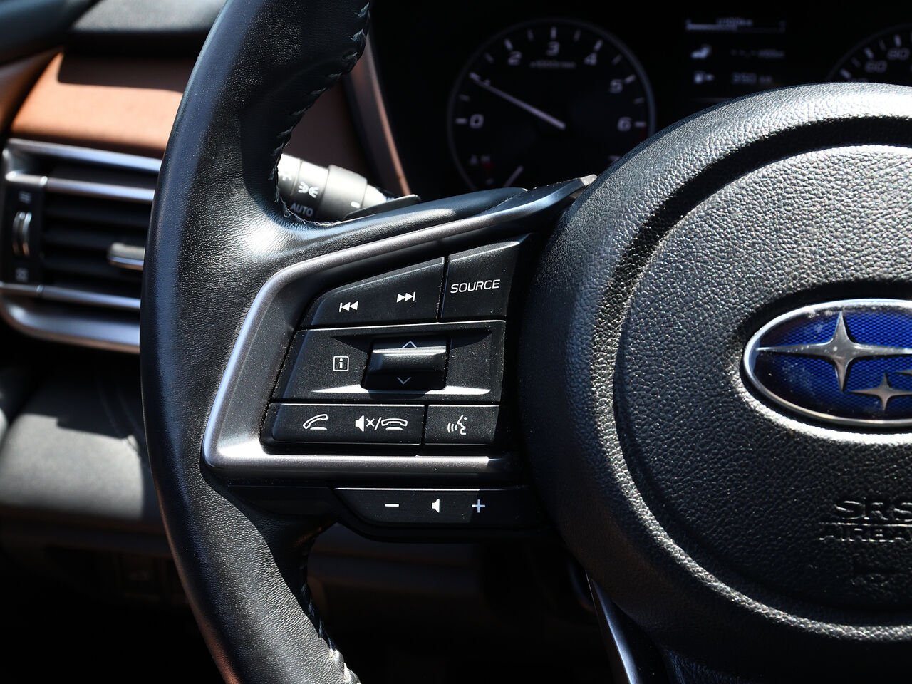 2024 Subaru Outback Premier XT Grey Saint-Hyacinthe - photo #16