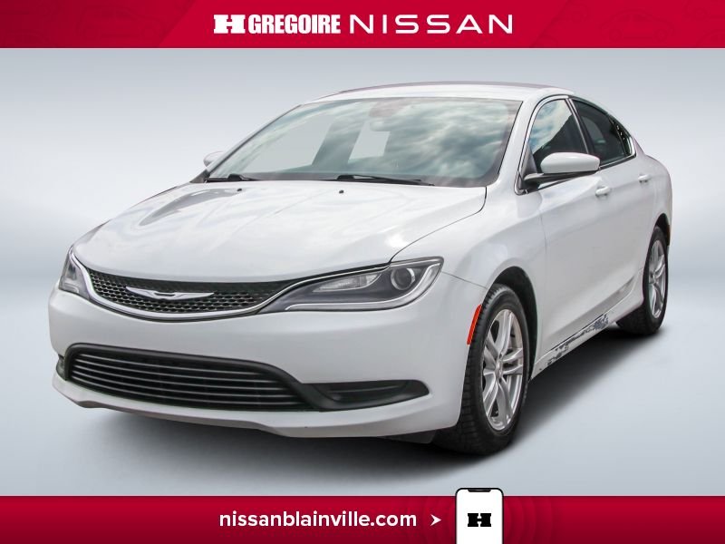 Chrysler 200 2015 Blanc Blainville - photo #1