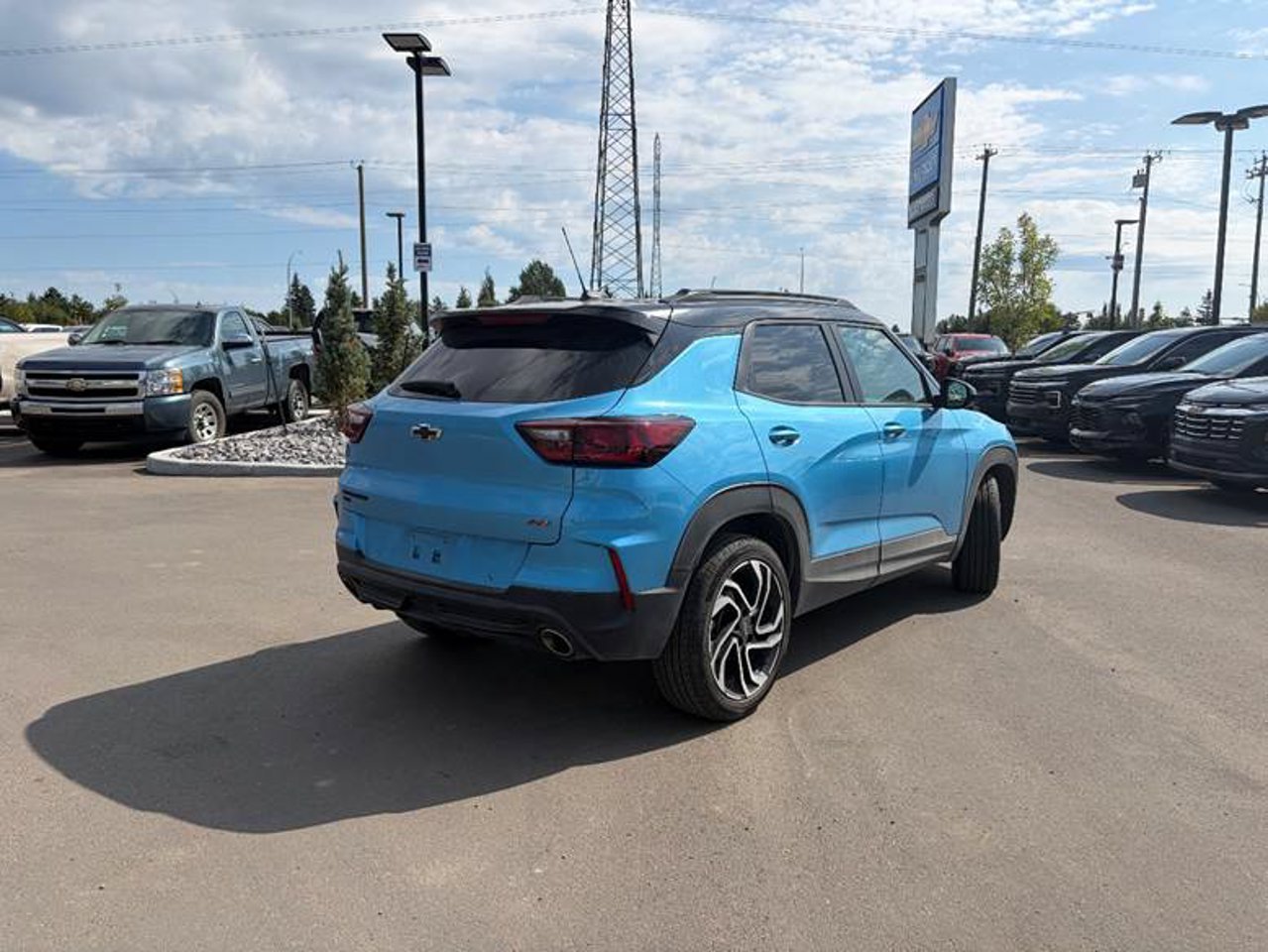2026 Chevrolet Trailblazer AWD 4dr RS Blue Sherwood Park - photo #4