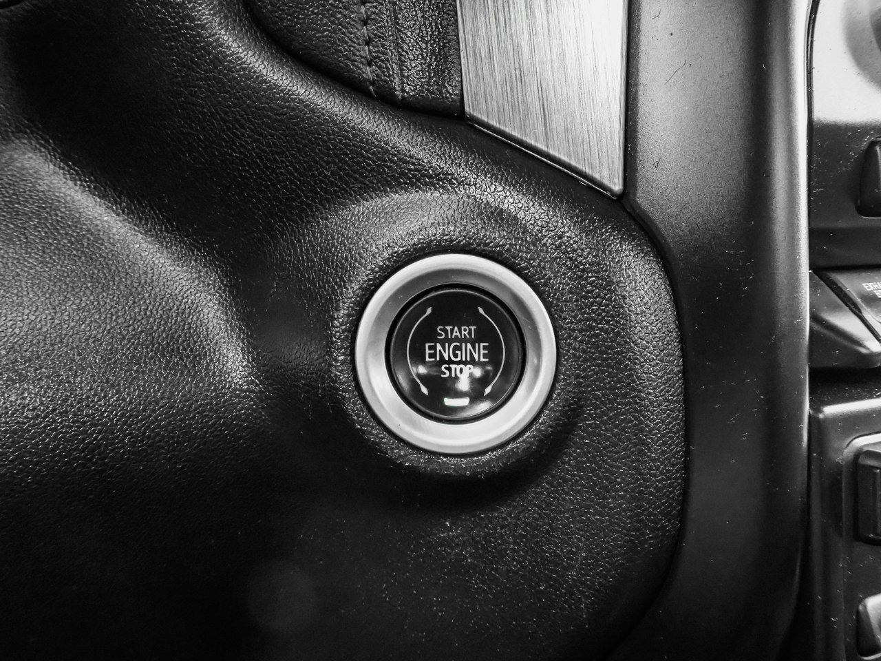 2022 GMC Sierra 3500HD 4WD Crew Cab 159 Denali Black Sherwood Park - photo #25