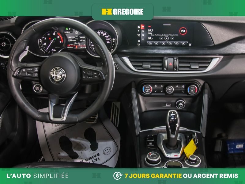 Alfa Romeo Stelvio 2022 Noir Laval - photo #25