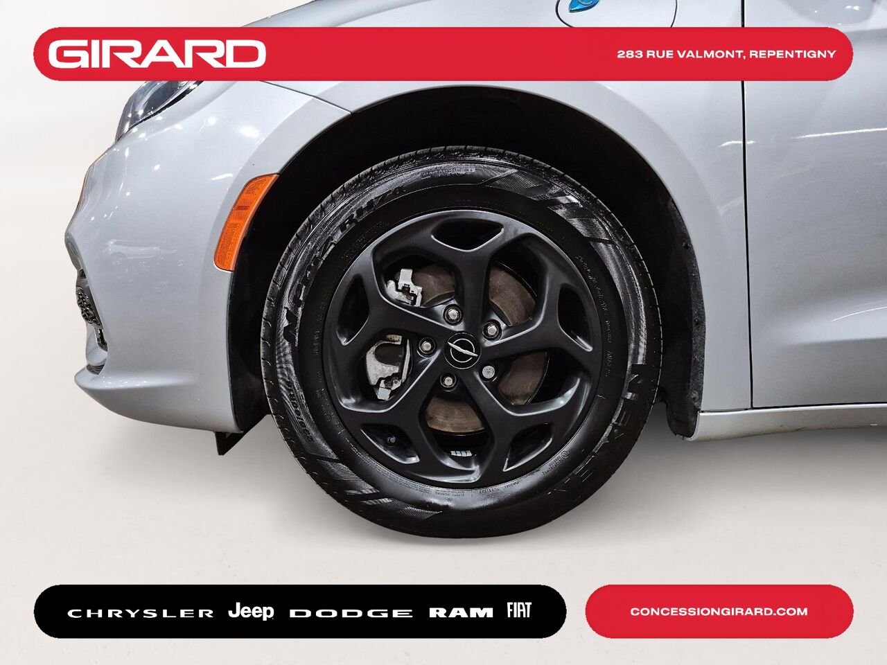 2023 CHRYSLER PACIFICA HYBRID Silver Repentigny - photo #9