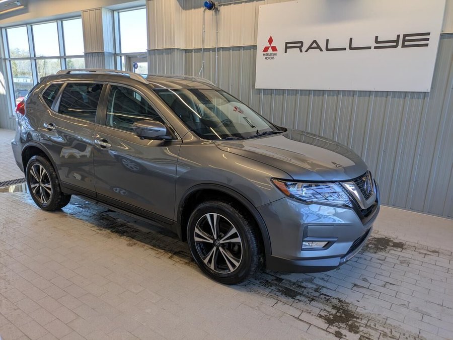 Nissan Rogue SV AWD 2020 Gris