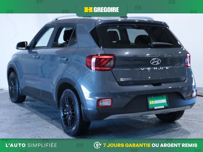 2023 Hyundai Venue Grey Blainville - photo #5