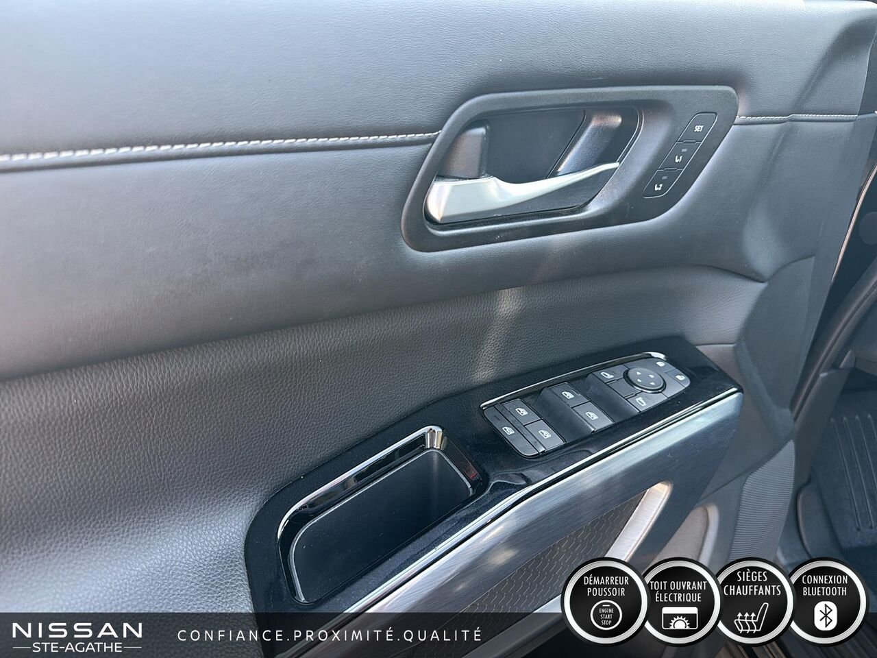 2024 Nissan Pathfinder SL 4RM Black Saint-Jérôme - photo #15