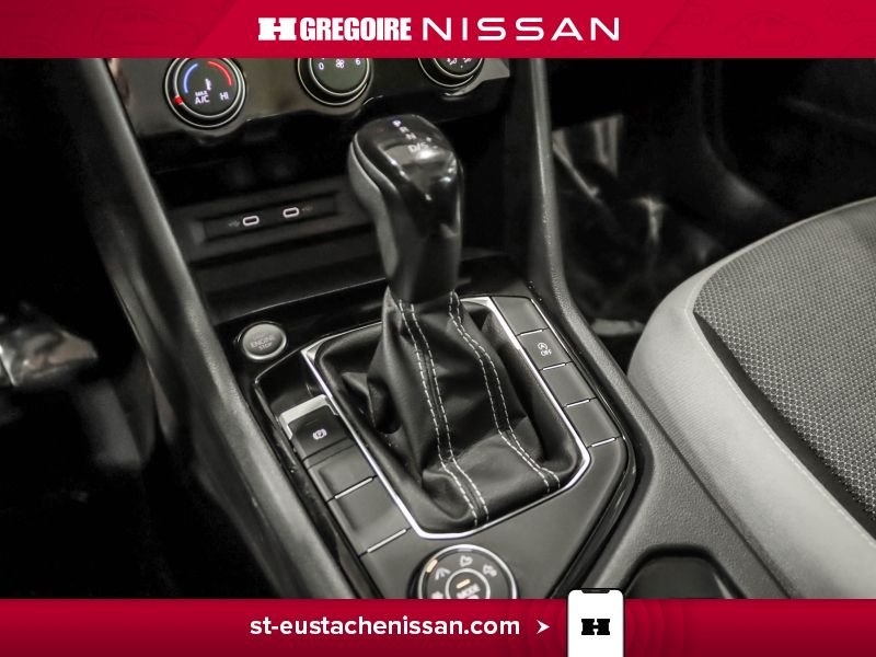 Volkswagen Taos SW4689 | Trendline AWD CLIMATISATION VITRES TEINTEES MAGS 2024 Gris Laval - photo #25