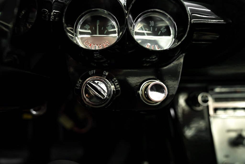 Chevrolet Corvette 1962 Noir Montréal - photo #34