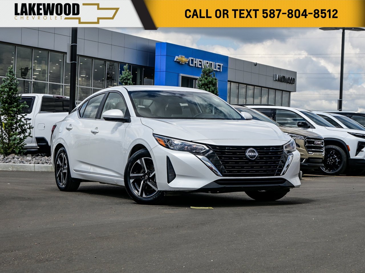 2024 Nissan Sentra SV CVT White Sherwood Park - photo #0