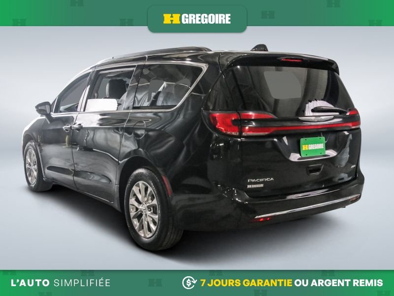 2022 Chrysler Pacifica Black Saint-Eustache - photo #4